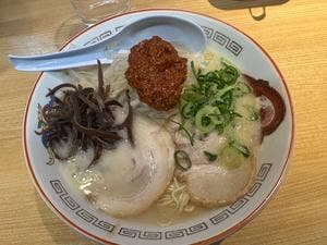 まるうまラーメンぷらっと博多No.1