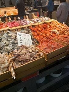 海鮮ブッフェダイニング 銀座八芳 銀座店