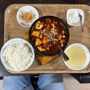 虎子担々