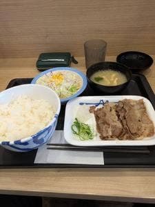 松屋 上鶴間店