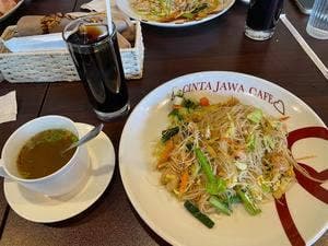チンタ ジャワ カフェ横浜関内店