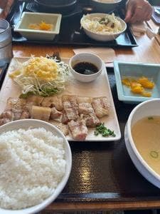 サムギョプサル専門店&韓国料理 ぽど 浜松町