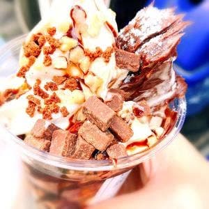 アイスは別腹 横浜関内店