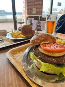 よこすか三大グルメのお店 よこすかグルメ艦隊