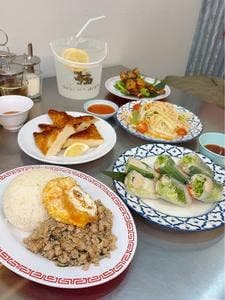 タイ屋台 999 二子玉川店