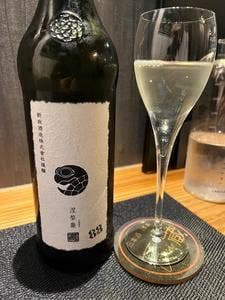 日本酒ばぁ Emi蔵