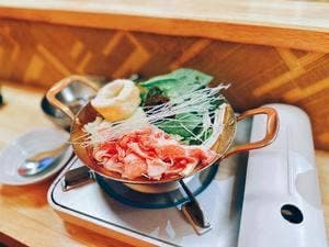 せんべろしゃぶしゃぶ TRITON