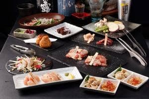 鶏まる 隠れ家個室 炭火鶏焼き 濃厚水炊き鍋