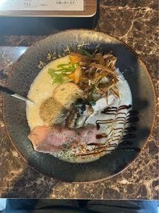 ただいま変身中