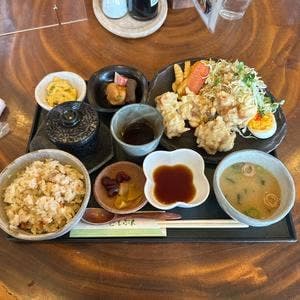 お食事処 としぶん