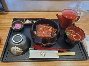 鰻のうな幸 館山本店