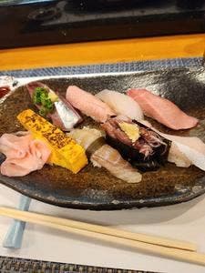 与志乃鮨