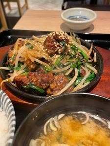 焼き鳥・やきとん・餃子 つる福 ヨドバシAkiba店