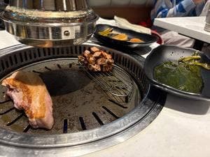 熟成肉専門店 ヨプの王豚塩焼 道頓堀店