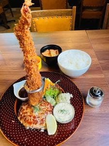 神戸元町 ハンバーグ ウエスト
