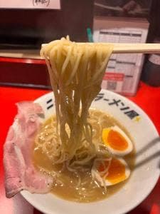 ニューヨークのラーメン屋 アメリカ村本店