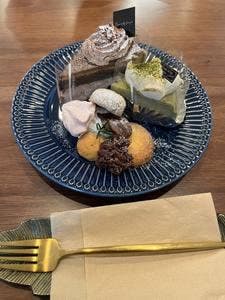 パティスリー カフェアイナ