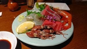 鯨と塩ミンチ 神戸 雄