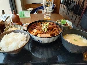 美食酒場 ニクノカタマリ