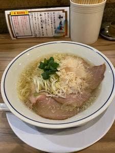 らーめん鱗 西中島店