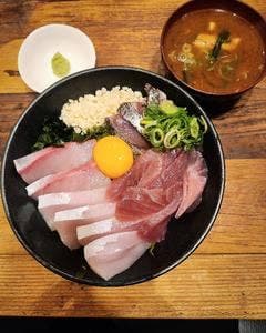 海鮮居酒屋 愛想屋 東梅田店
