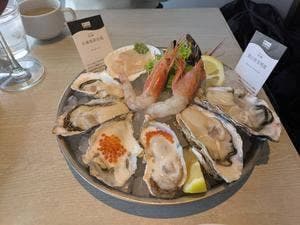 8TH SEA OYSTER Bar 阪急グランドビル店