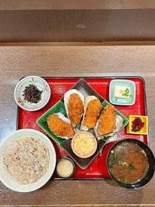 ニュー新橋ビル 牡蠣入レ時