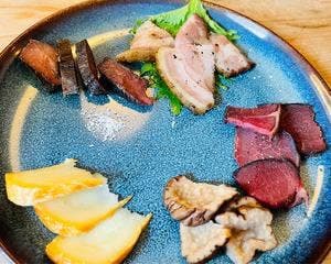 とののベーコン。 神戸三宮店