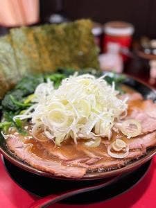 家系ラーメン 斎藤家 一乗寺店