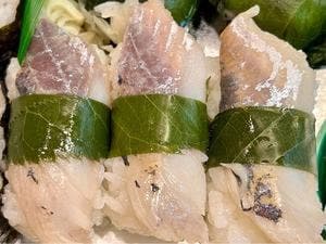 桃中軒 沼津駅南口改札横売店