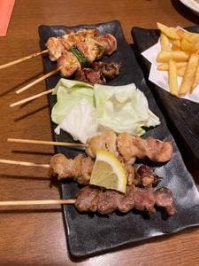 とりのねぐら阪急服部駅前店