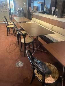 フジヤマコーヒーロースターズ 緑が丘図書館店