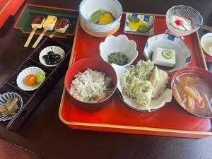 精進山菜料理 湯華庵