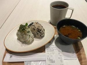 TORANOMON HILLS CAFÉ