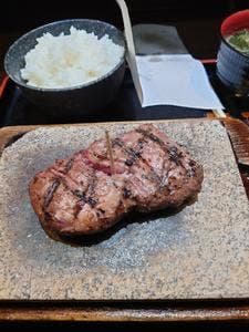感動の肉と米 大宮駅すずらん通り店