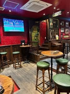 BRITISHPUB CLOUD10