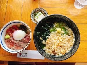 あか牛丼 いわさき