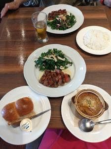 ロイヤルホスト 羽田空港店