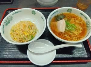 日高屋 池袋東口駅前店