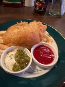 IRISH PUB The Red Deer Kobe