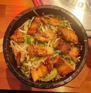 韓国料理 韓家 新宿西口店
