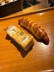 フレッシュベーカリー神戸屋 西新宿駅店