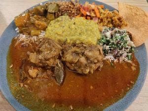 シナモンガーデン RICE&CURRY 四ツ谷店