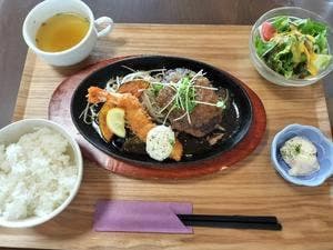 隠れ家洋食&カフェ ヤマサキ