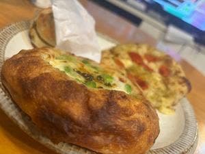 パン工房 風見鶏