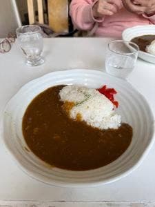 モアザンユー