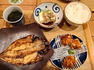 酒房ワビスケ