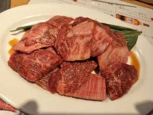 肉のやま金