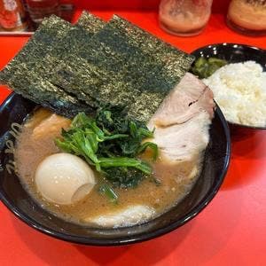 横浜家系ラーメン みどり