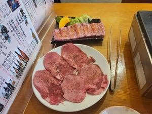 ホルモン松阪路